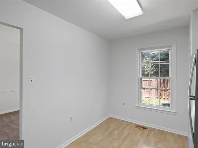 $2,850 | 5513 Ridgeton Hill Court, Fairfax, VA 22032