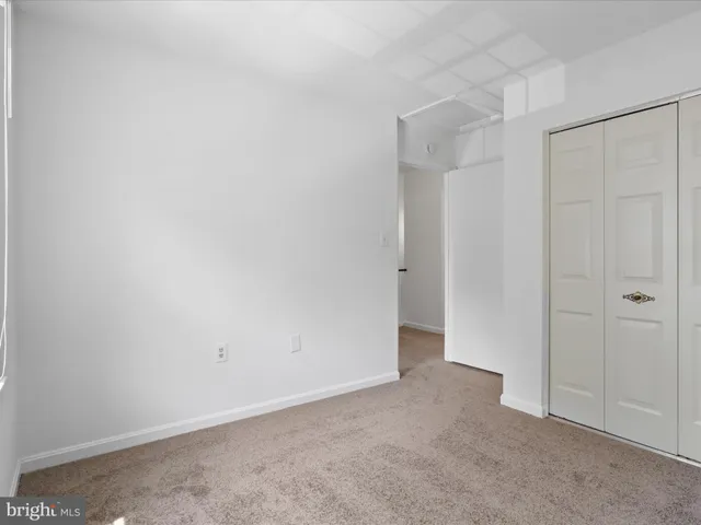 $2,850 | 5513 Ridgeton Hill Court, Fairfax, VA 22032