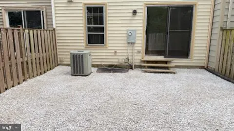 $2,850 | 5513 Ridgeton Hill Court, Fairfax, VA 22032