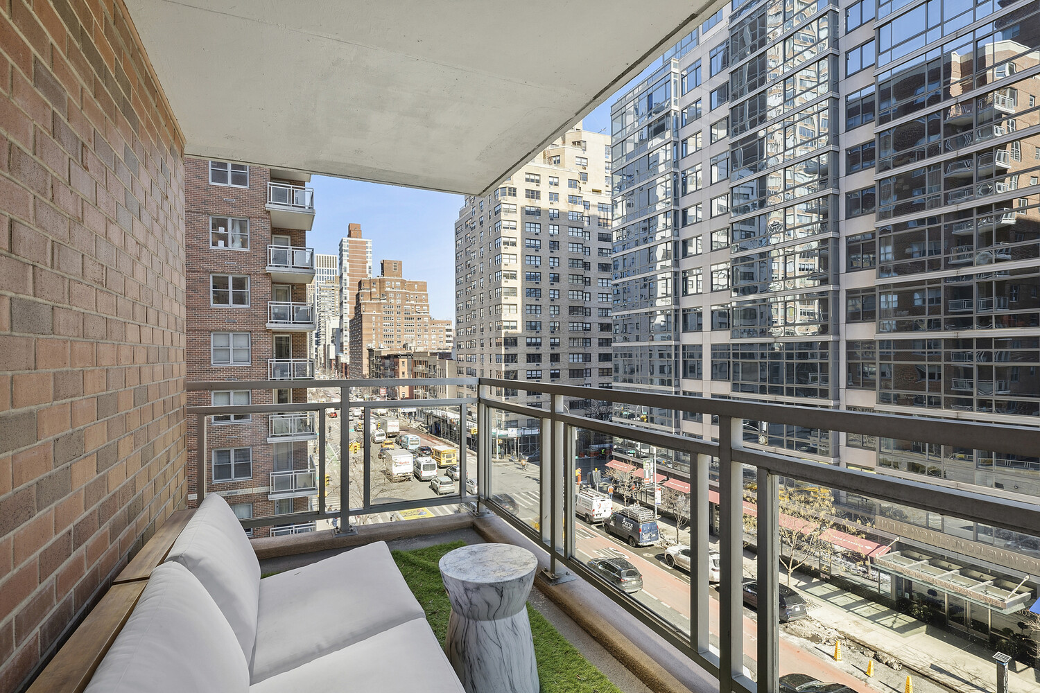 360 East 72nd Street, Unit B610 Manhattan, NY 10021 - Photo 2 of 11