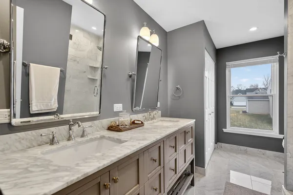 $729,000 | 5285 Shotkoski Drive, Hoffman Estates, IL 60192