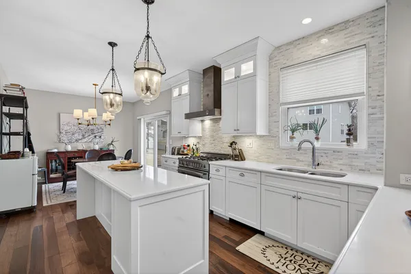 $729,000 | 5285 Shotkoski Drive, Hoffman Estates, IL 60192