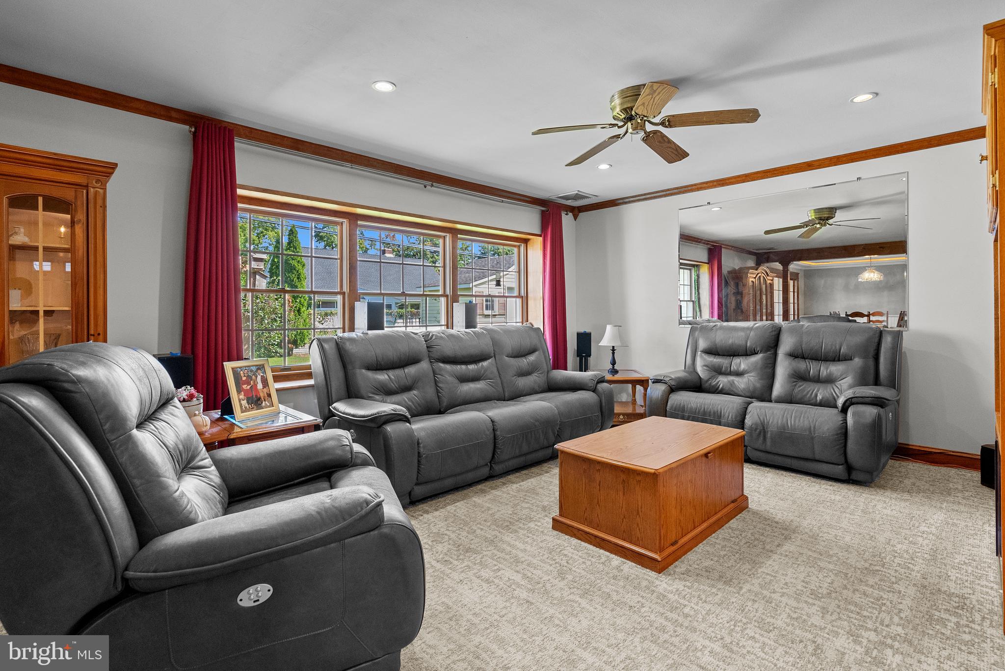 41 Spicebush Road Levittown, PA 19056 - Photo 6 of 32 Gallery Image 6