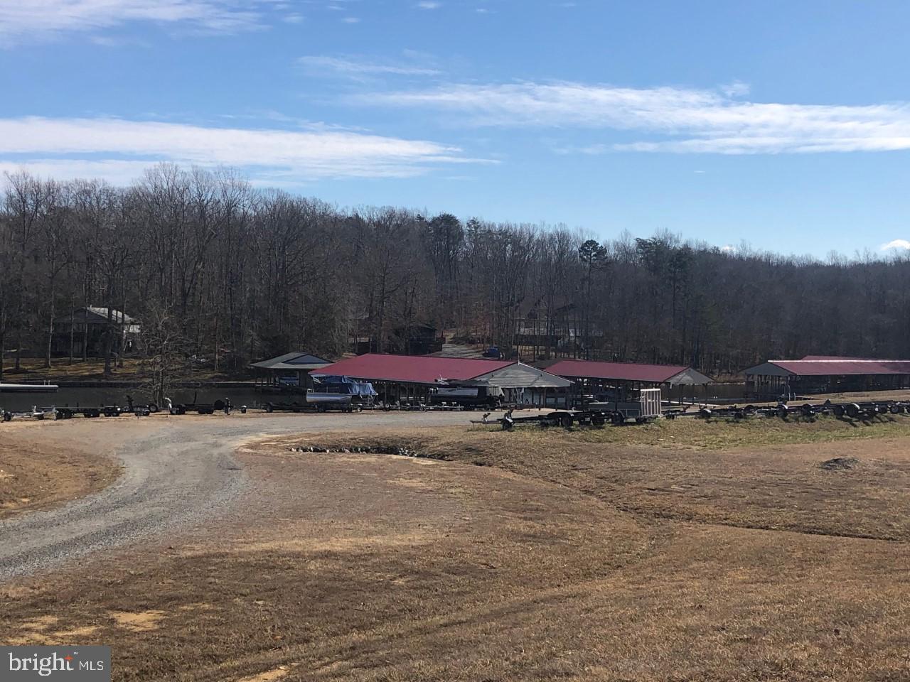 5 Promise Lane Bumpass, VA 23024 - Photo 8 of 20 a view of outdoor space with city view
