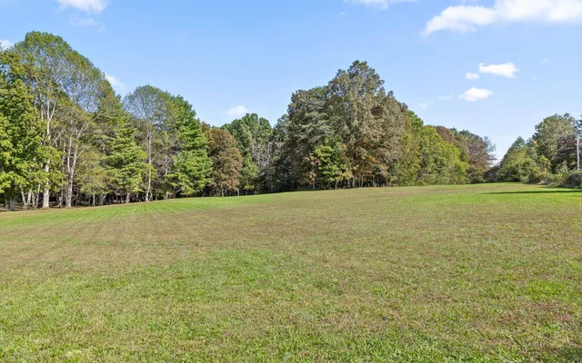 $850,000 | 2907 Mowbray Pike, Soddy Daisy, TN 37379