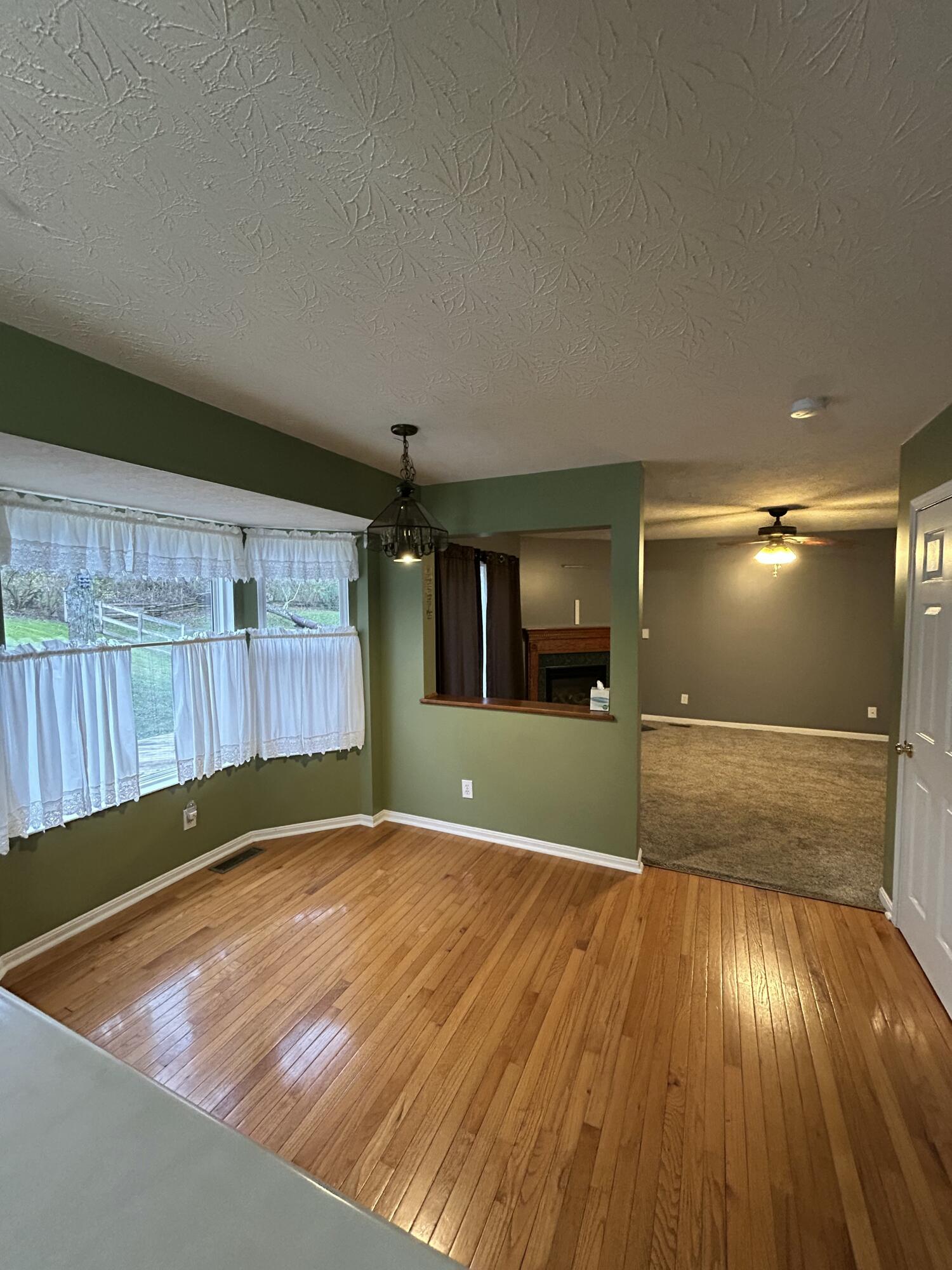 1119 Brigade Road Independence, KY 41051 - Photo 4 of 31 Gallery Image 4