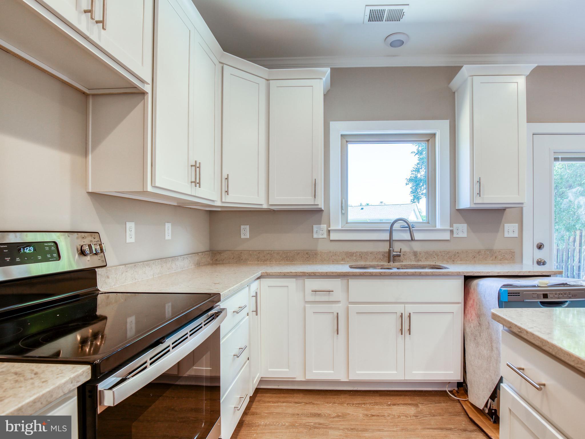 126 Doonbeg Court Winchester, VA 22602 - Photo 11 of 19 Gallery Image 11