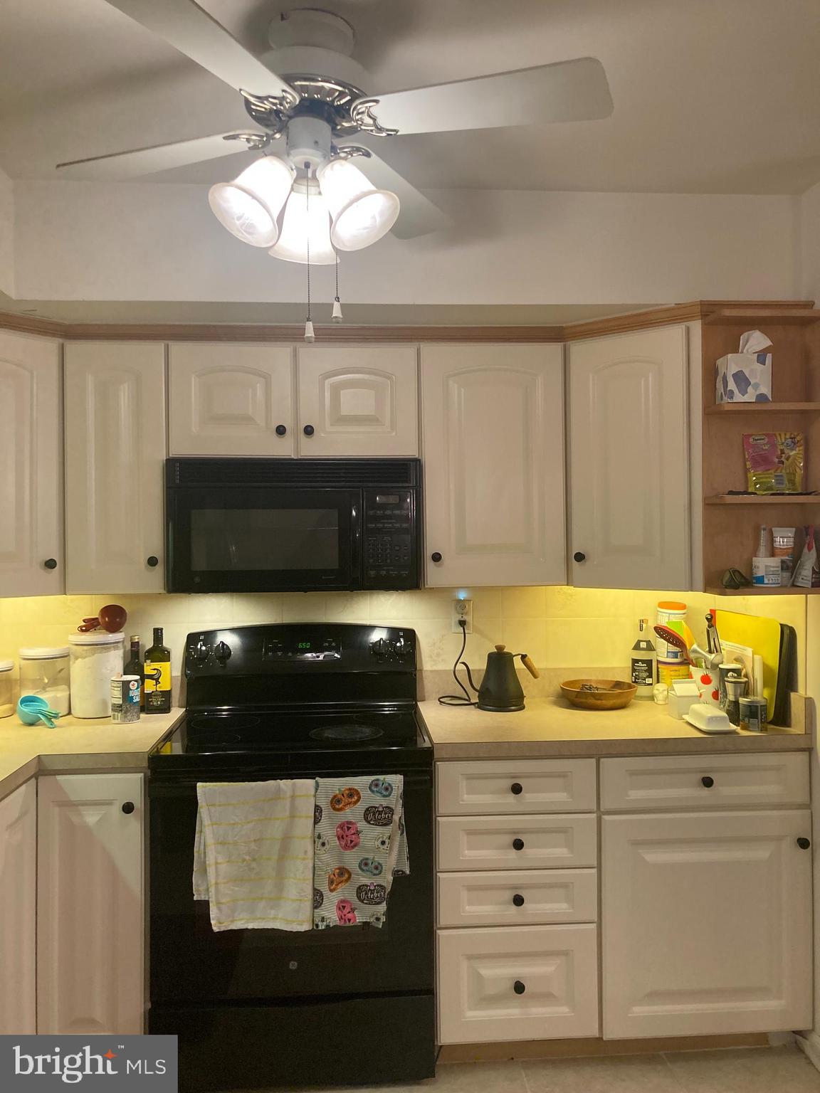 111 Stonegate Village Quakertown, PA 18951 - Photo 11 of 22 Gallery Image 11