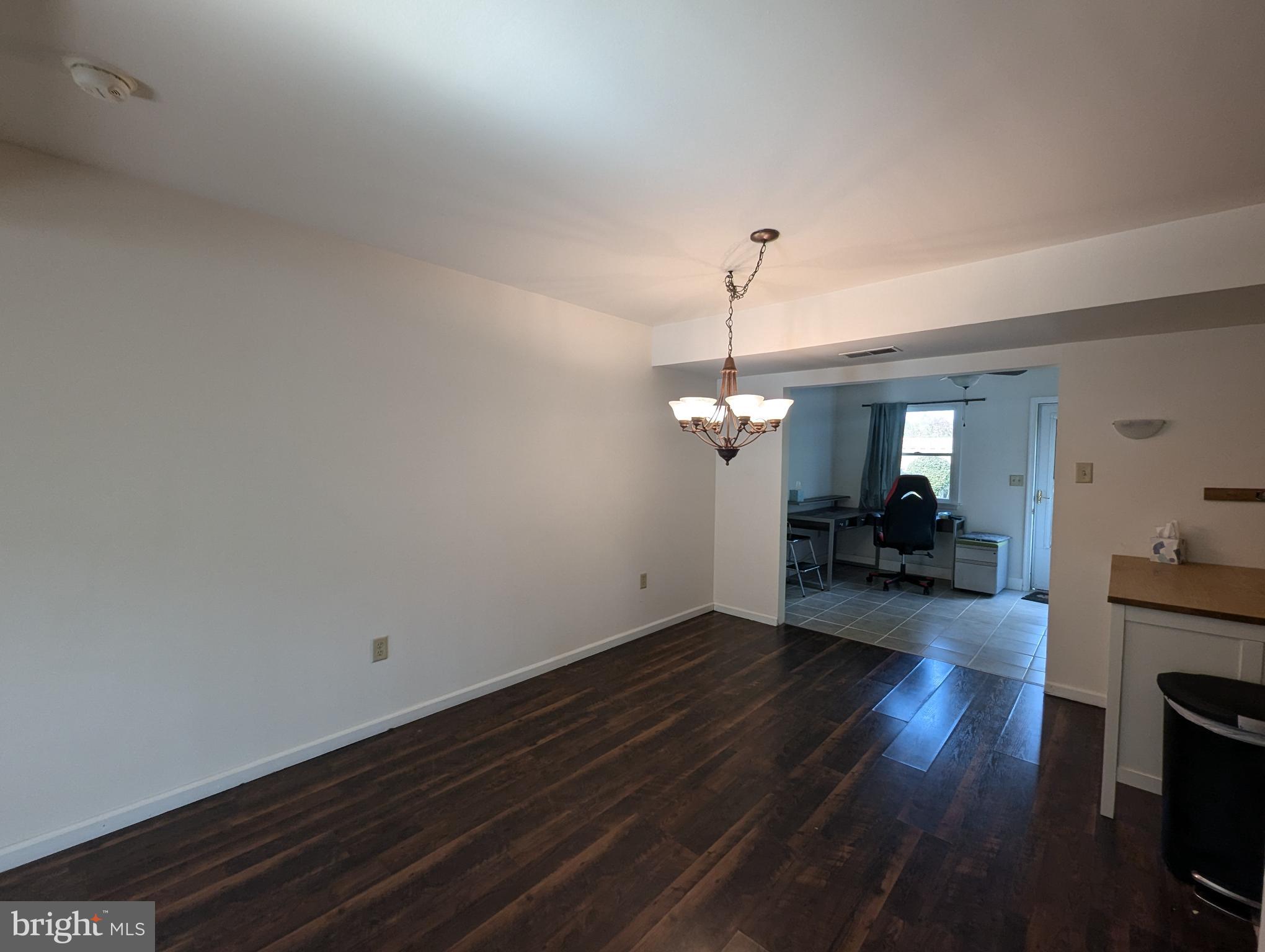 111 Stonegate Village Quakertown, PA 18951 - Photo 6 of 22 Gallery Image 6