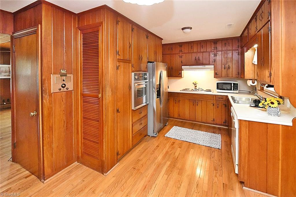Good cabinet space with pantry area 