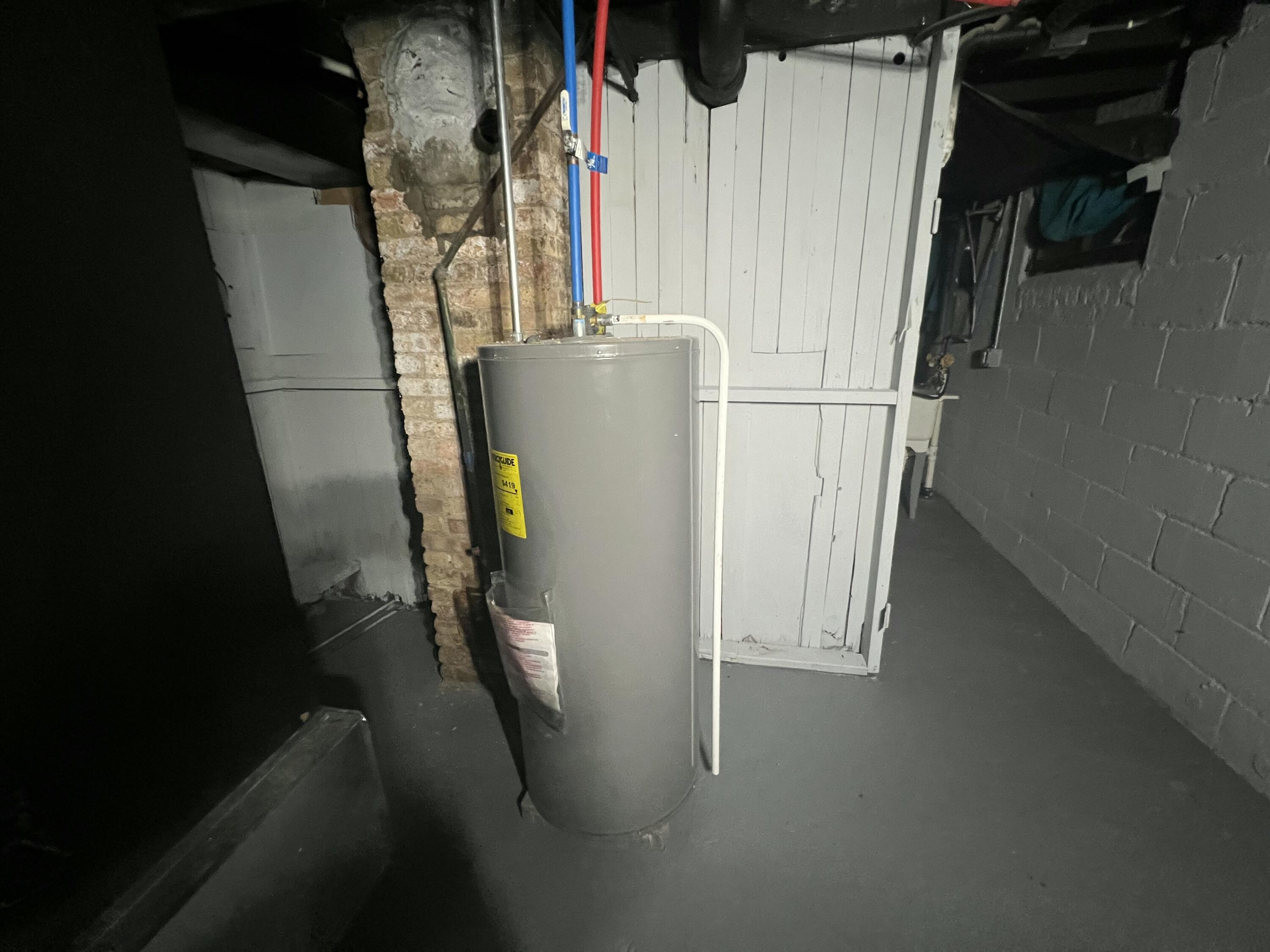 3002 North 40th Street, Unit 3004 Milwaukee, WI 53210 - Photo 111 of 160 IMG_5221