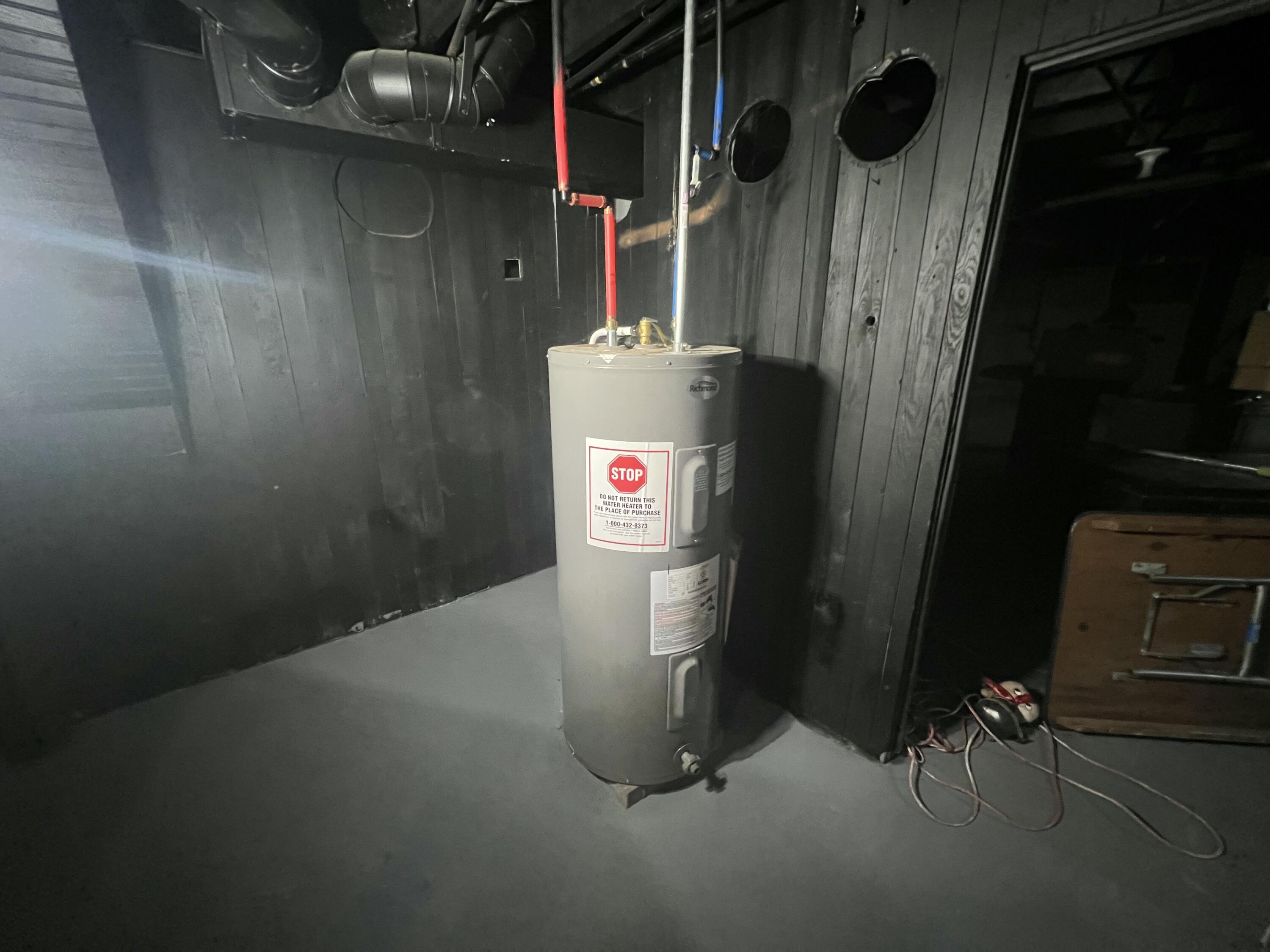 3002 North 40th Street, Unit 3004 Milwaukee, WI 53210 - Photo 132 of 160 IMG_5199