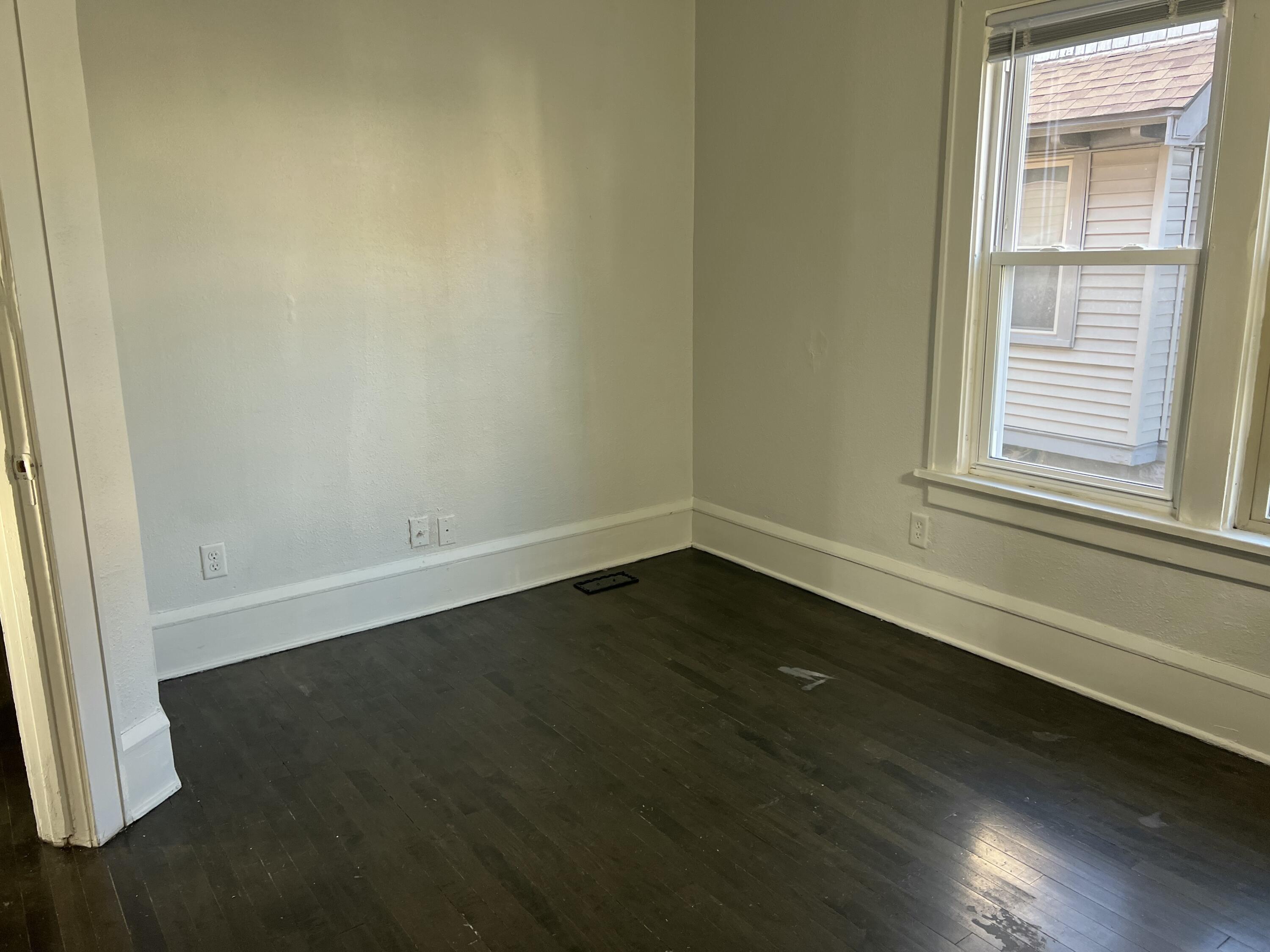 3002 North 40th Street, Unit 3004 Milwaukee, WI 53210 - Photo 39 of 160 IMG_5144