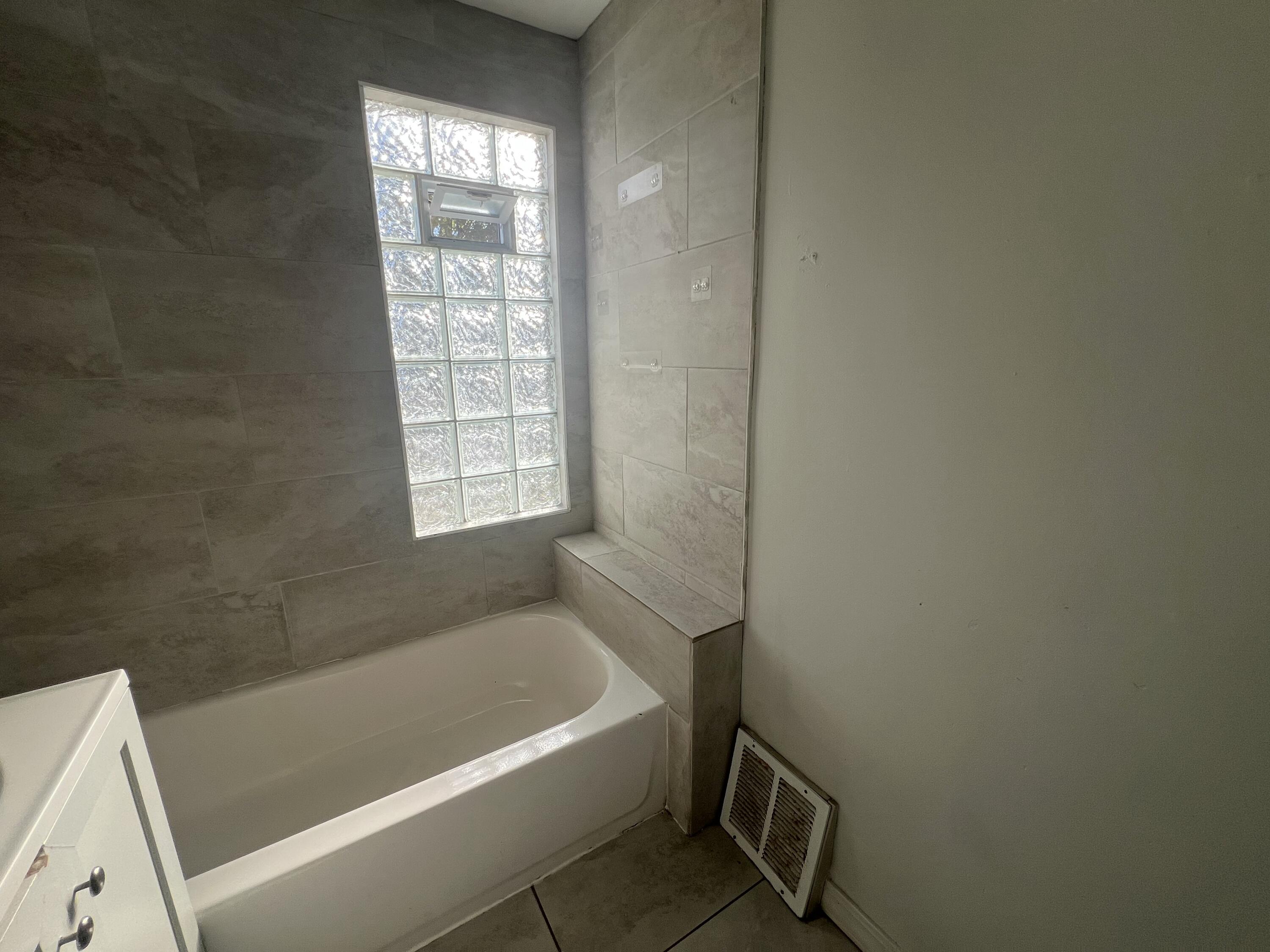 3002 North 40th Street, Unit 3004 Milwaukee, WI 53210 - Photo 50 of 160 IMG_5155