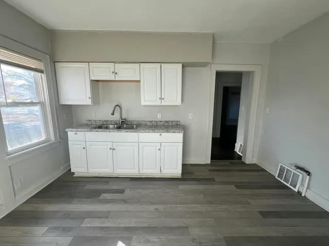 $189,900 | 3002 North 40th Street, Unit 3004, Milwaukee, WI 53210