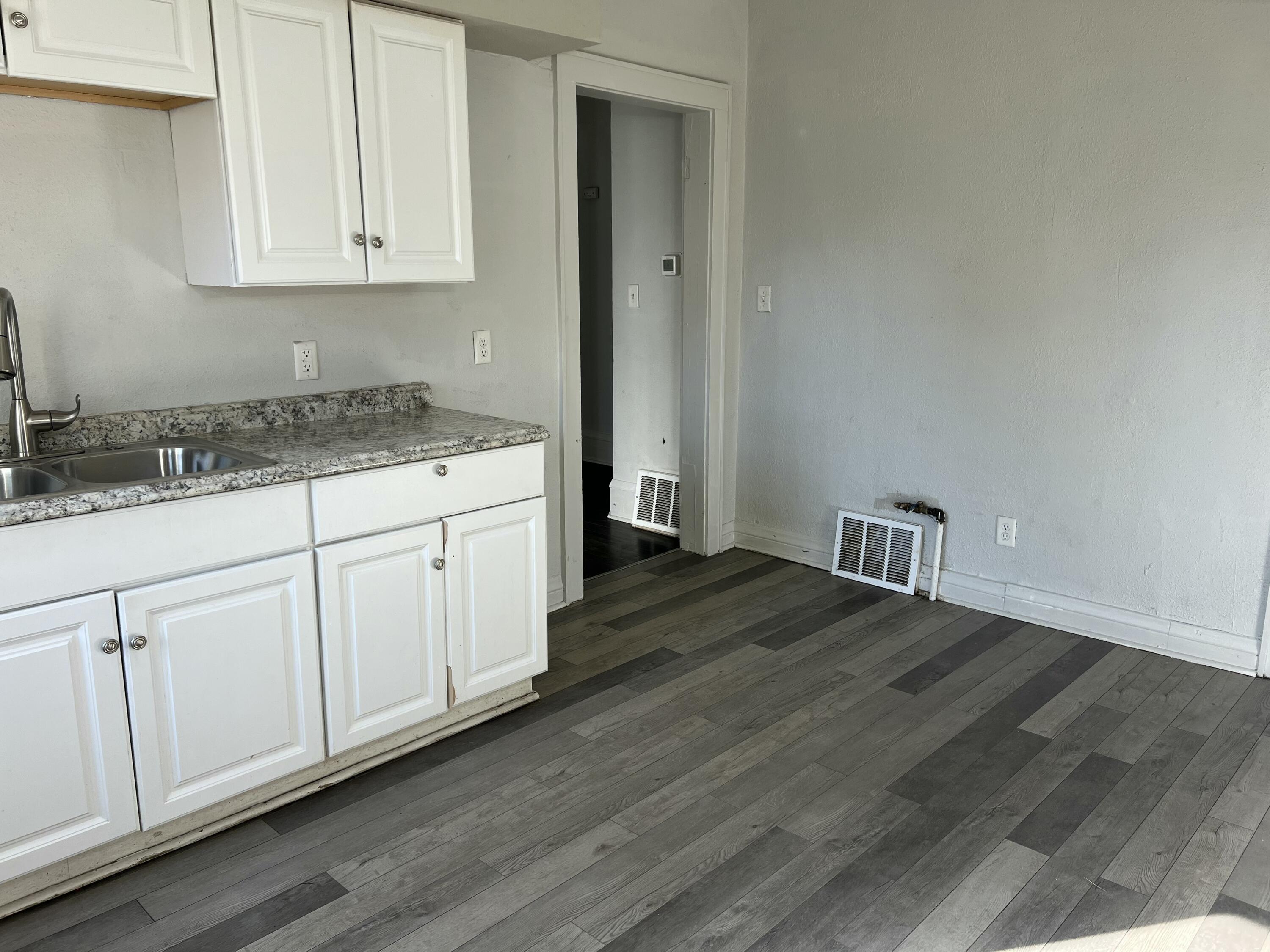 3002 North 40th Street, Unit 3004 Milwaukee, WI 53210 - Photo 57 of 160 IMG_5163