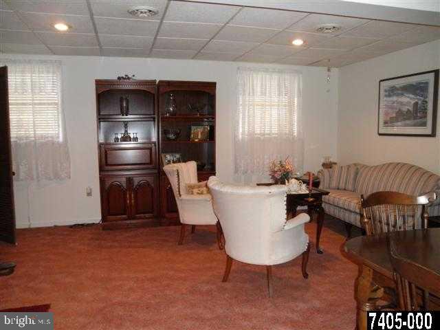 26 Narrow Road Hanover, PA 17331 - Photo 6 of 16 Gallery Image 6