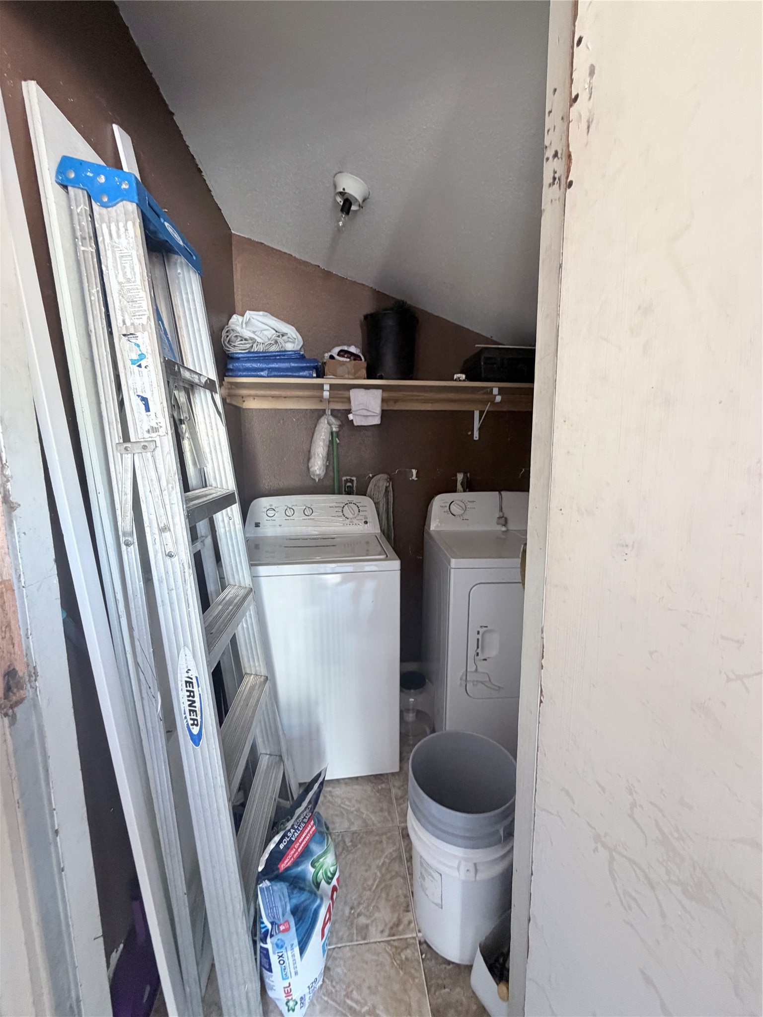10100 South Gessner Road, Unit 606 Houston, TX 77071 - Photo 2 of 12 a close up of a storage and utility room