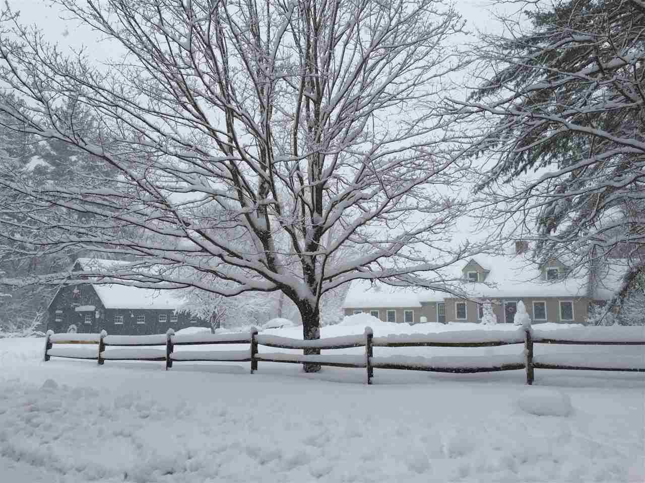 11 Southgate Road Hollis, NH 03049 - Photo 1 of 40