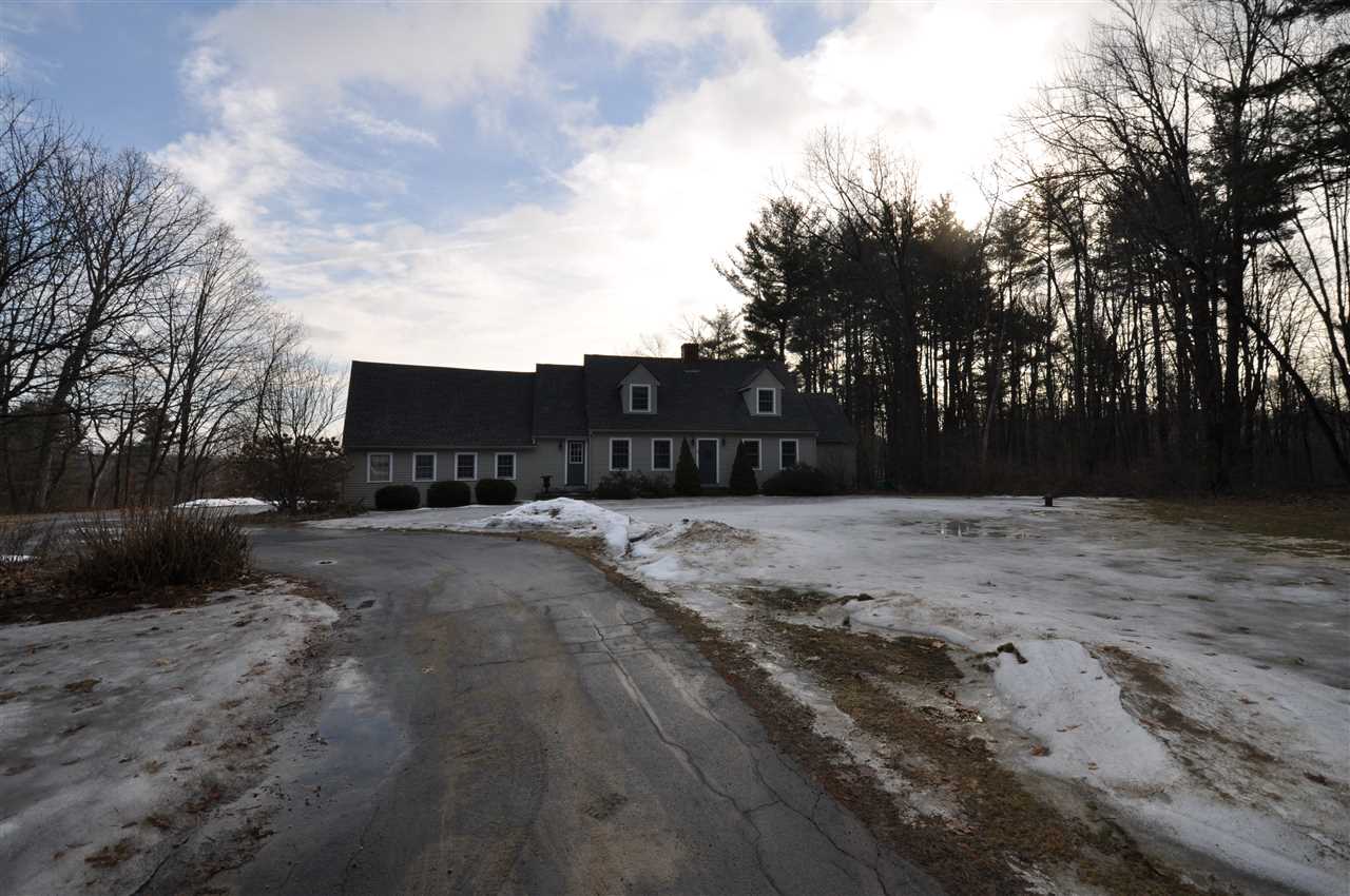 11 Southgate Road Hollis, NH 03049 - Photo 8 of 40