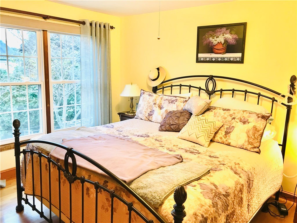 111 Roffee Street Barrington, RI 02806 - Photo 12 of 27 Gallery Image 12