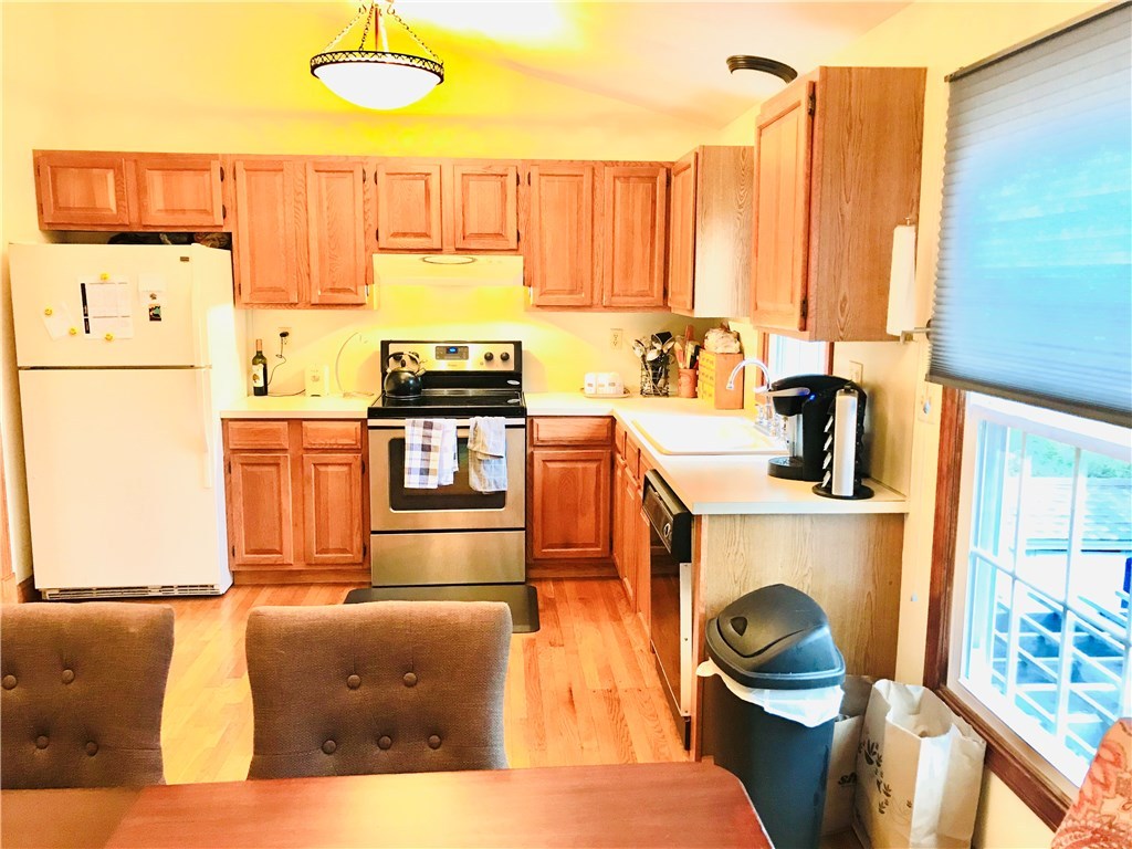 111 Roffee Street Barrington, RI 02806 - Photo 9 of 27 Gallery Image 9