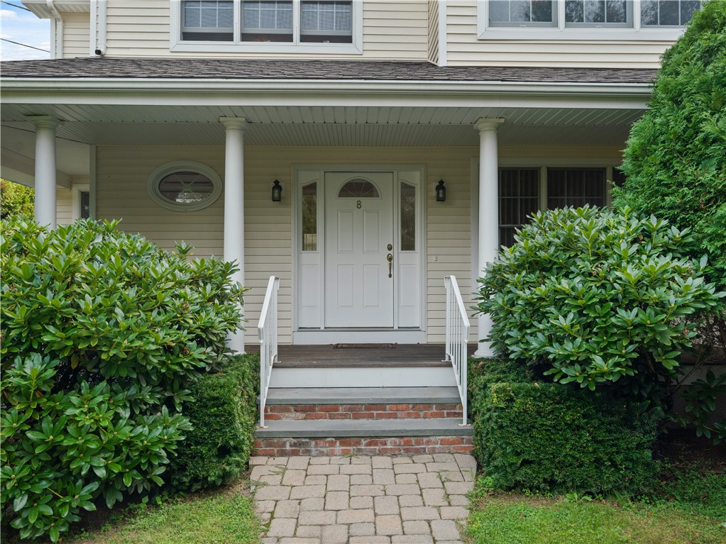 8 Gounod Road Westerly, RI 02891 - Photo 4 of 38