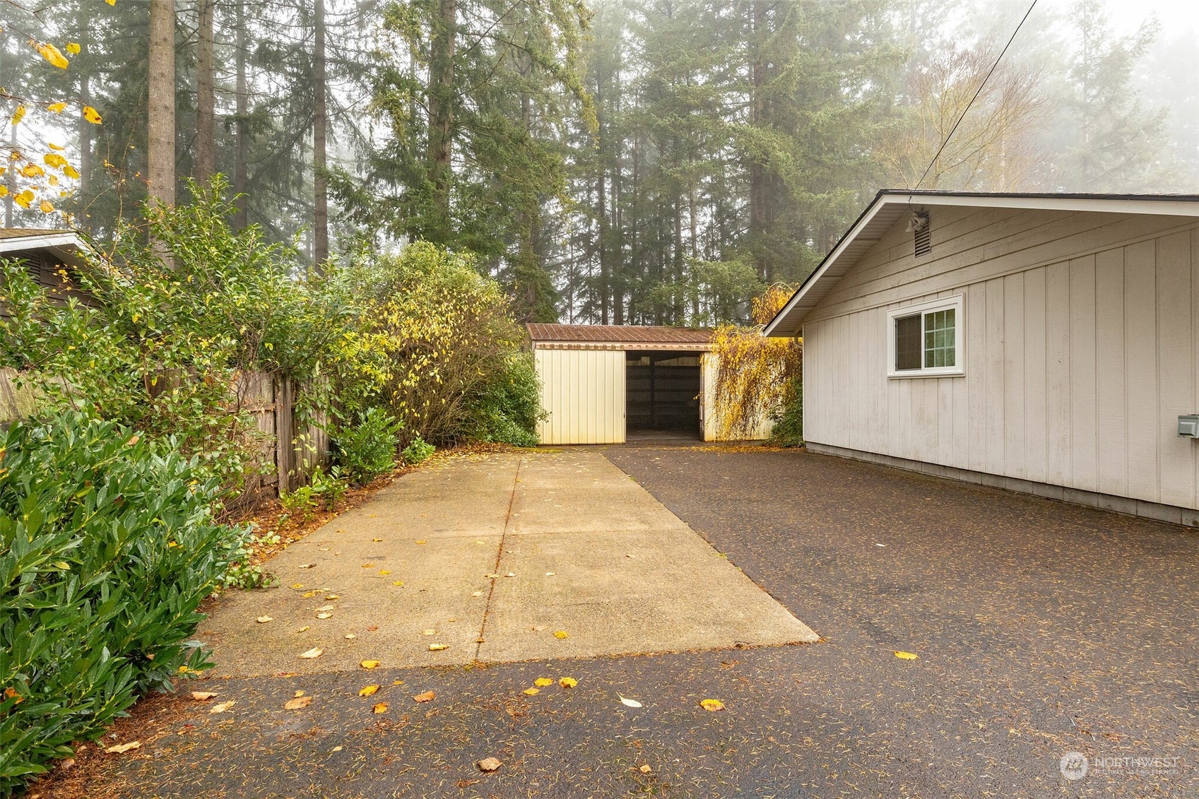 7920 187th Avenue Southwest Rochester, WA 98579 - Photo 24 of 28 a view of garage and yard