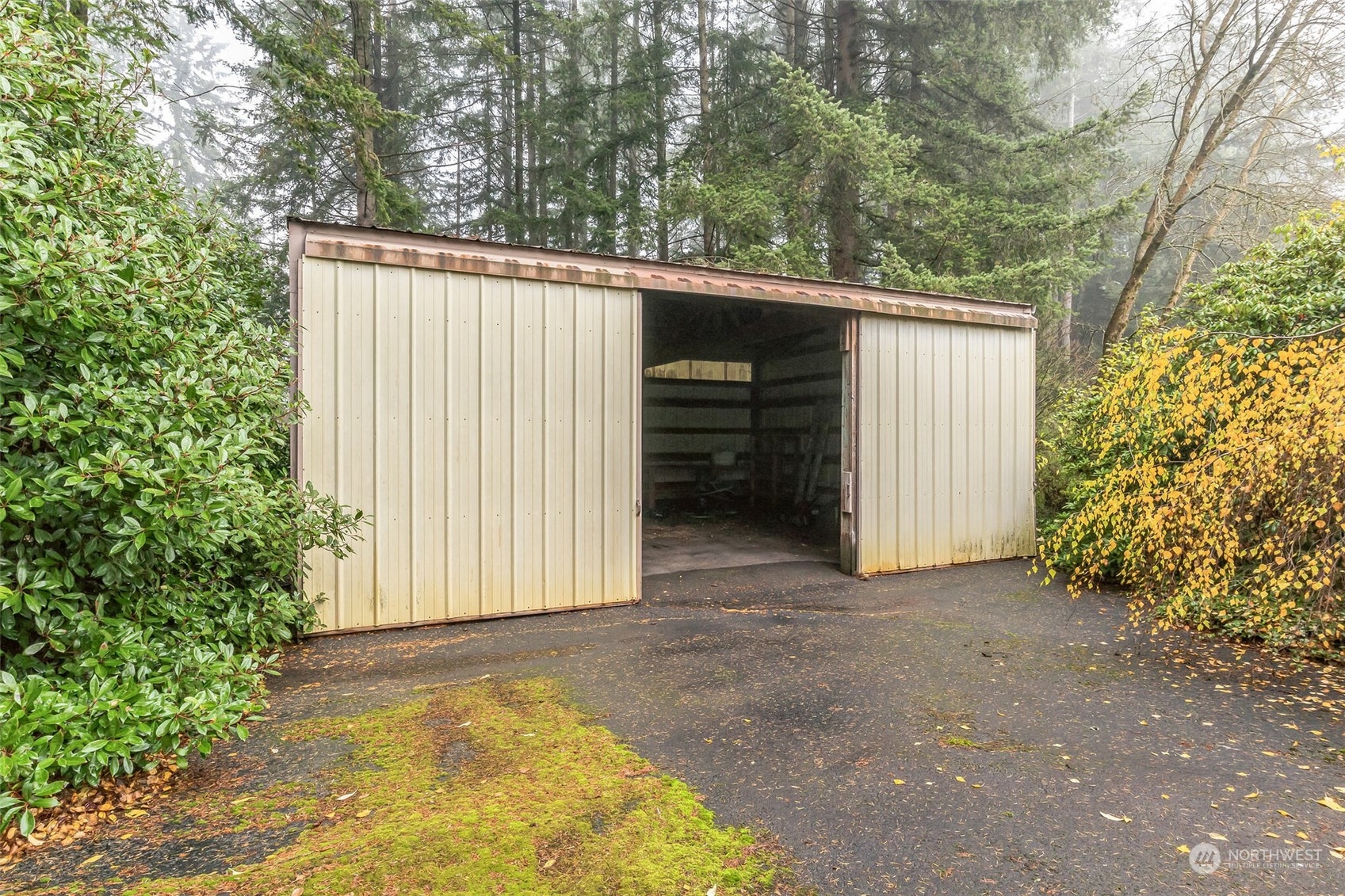 7920 187th Avenue Southwest Rochester, WA 98579 - Photo 25 of 28 a view of backyard and entertaining space