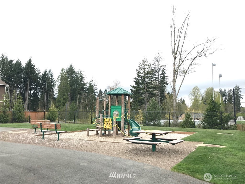 17321 40th Avenue Southeast Bothell, WA 98012 - Photo 37 of 40