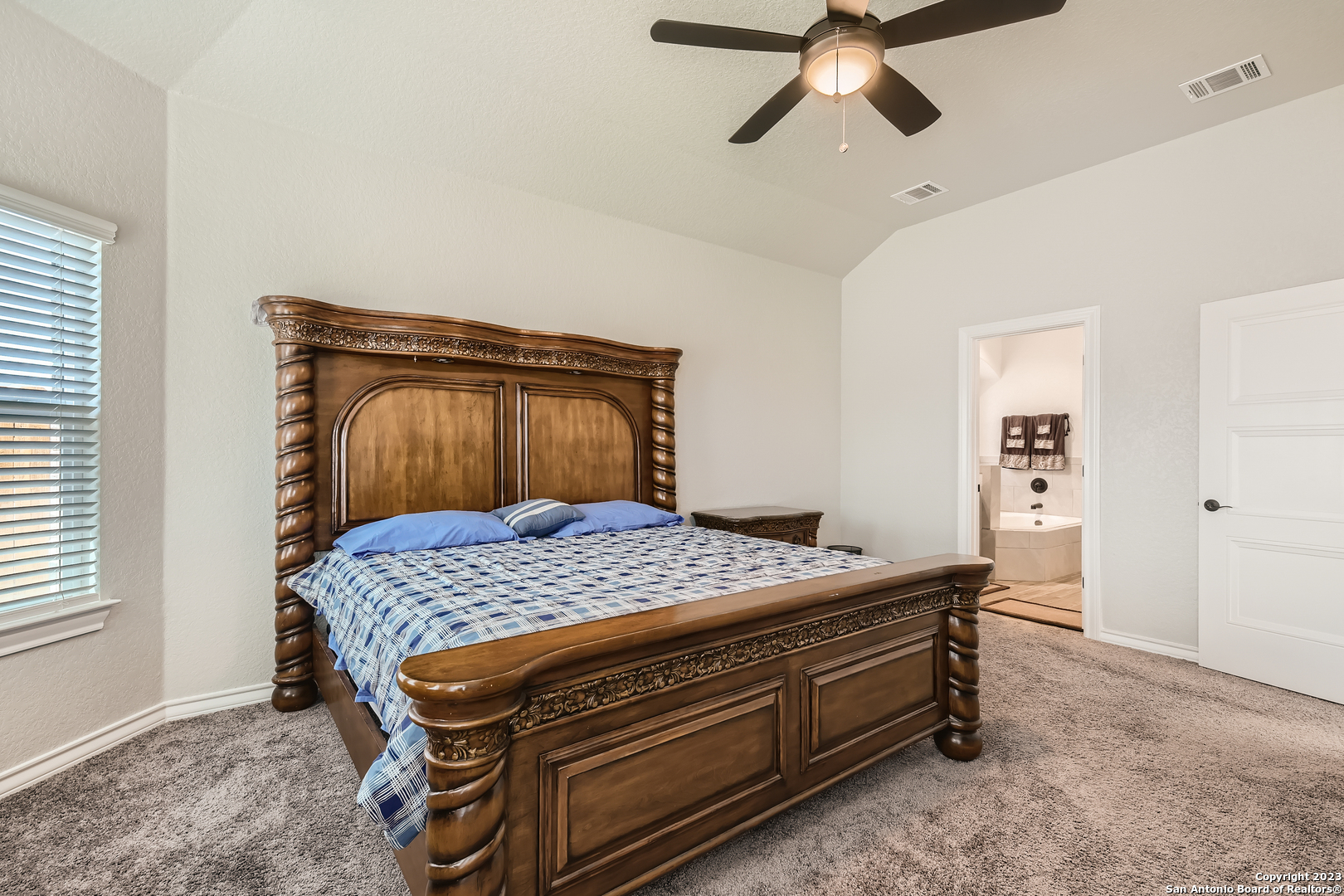 6946 Comanche Cougar San Antonio, TX 78233 - Photo 16 of 28 Gallery Image 16