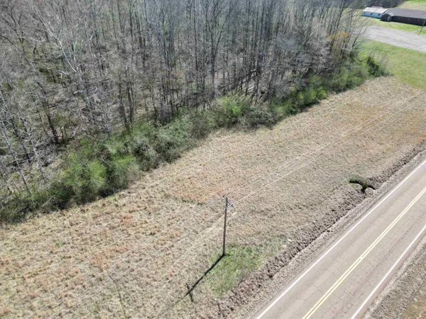 $105,000 | 11 Hwy 22a Highway, Jacks Creek, TN 38347