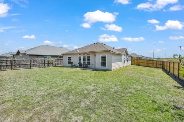 $275,000 | 1000 Imperial Street, Portland, TX 78374