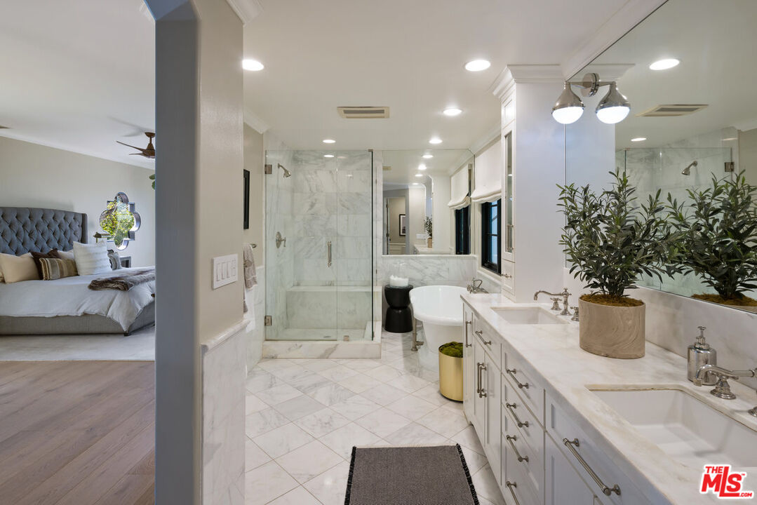 13439 Java Drive Los Angeles, CA 90210 - Photo 21 of 39