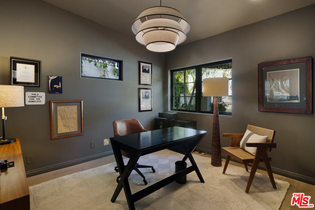 13439 Java Drive Los Angeles, CA 90210 - Photo 6 of 39