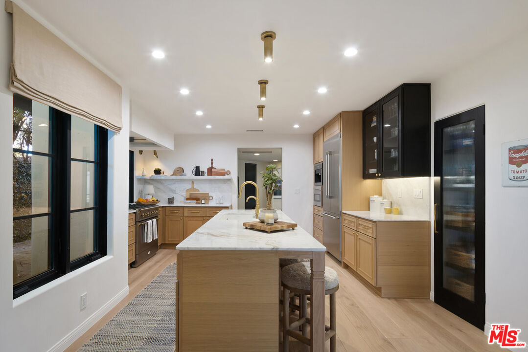 13439 Java Drive Los Angeles, CA 90210 - Photo 10 of 39