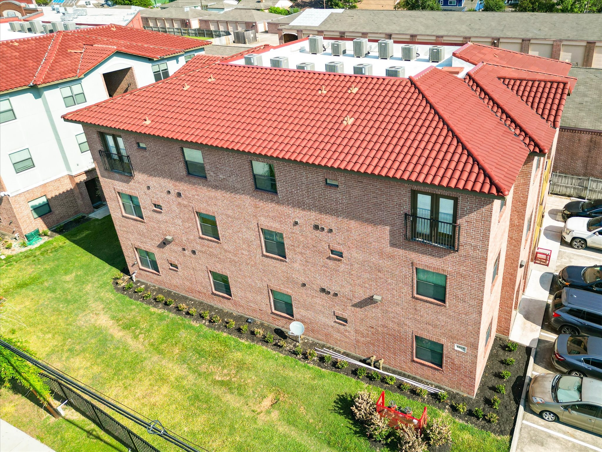 10102 Neuens Road, Unit B300 Houston, TX 77080 - Photo 15 of 18 aerial view of a house with a yard