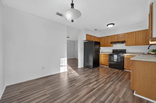 $229,000 | 552 Roberts Drive, DeFuniak Springs, FL 32433