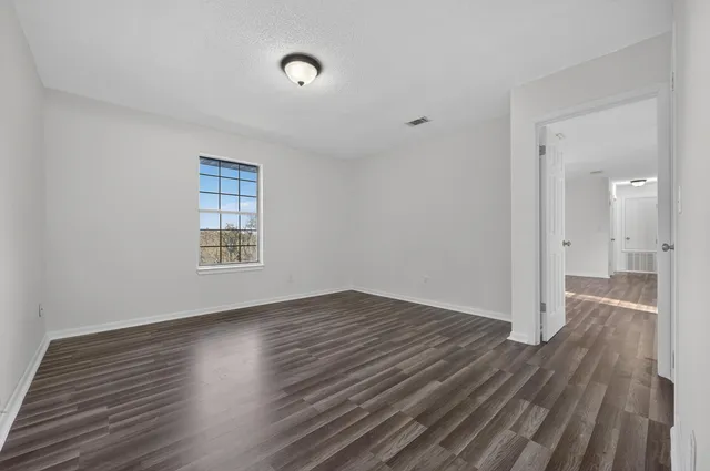 $229,000 | 552 Roberts Drive, DeFuniak Springs, FL 32433