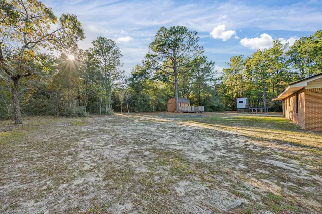 $229,000 | 552 Roberts Drive, DeFuniak Springs, FL 32433