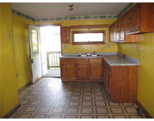 567 Togus Road Chelsea, ME 04330 - Photo 2 of 8 Kitchen.