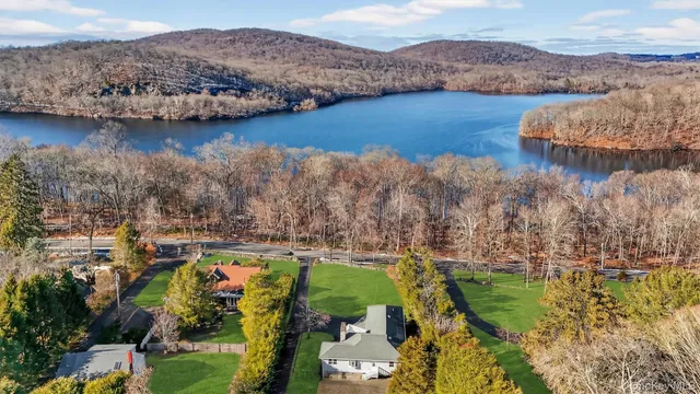 $749,000 | 1166 Hunterbrook Road, Yorktown Heights, NY 10598