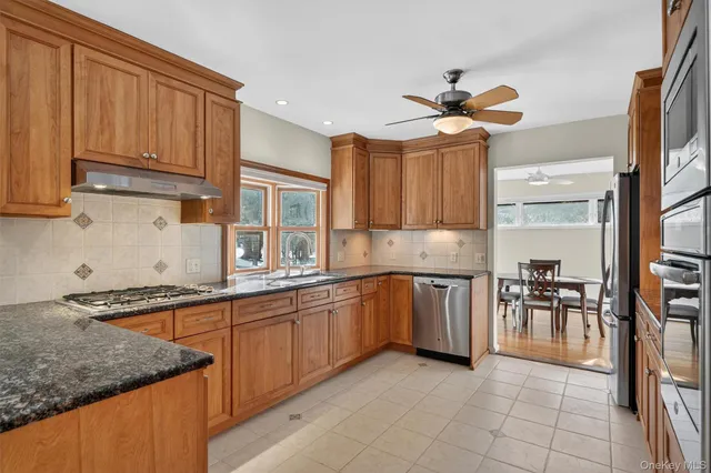 $749,000 | 1166 Hunterbrook Road, Yorktown Heights, NY 10598