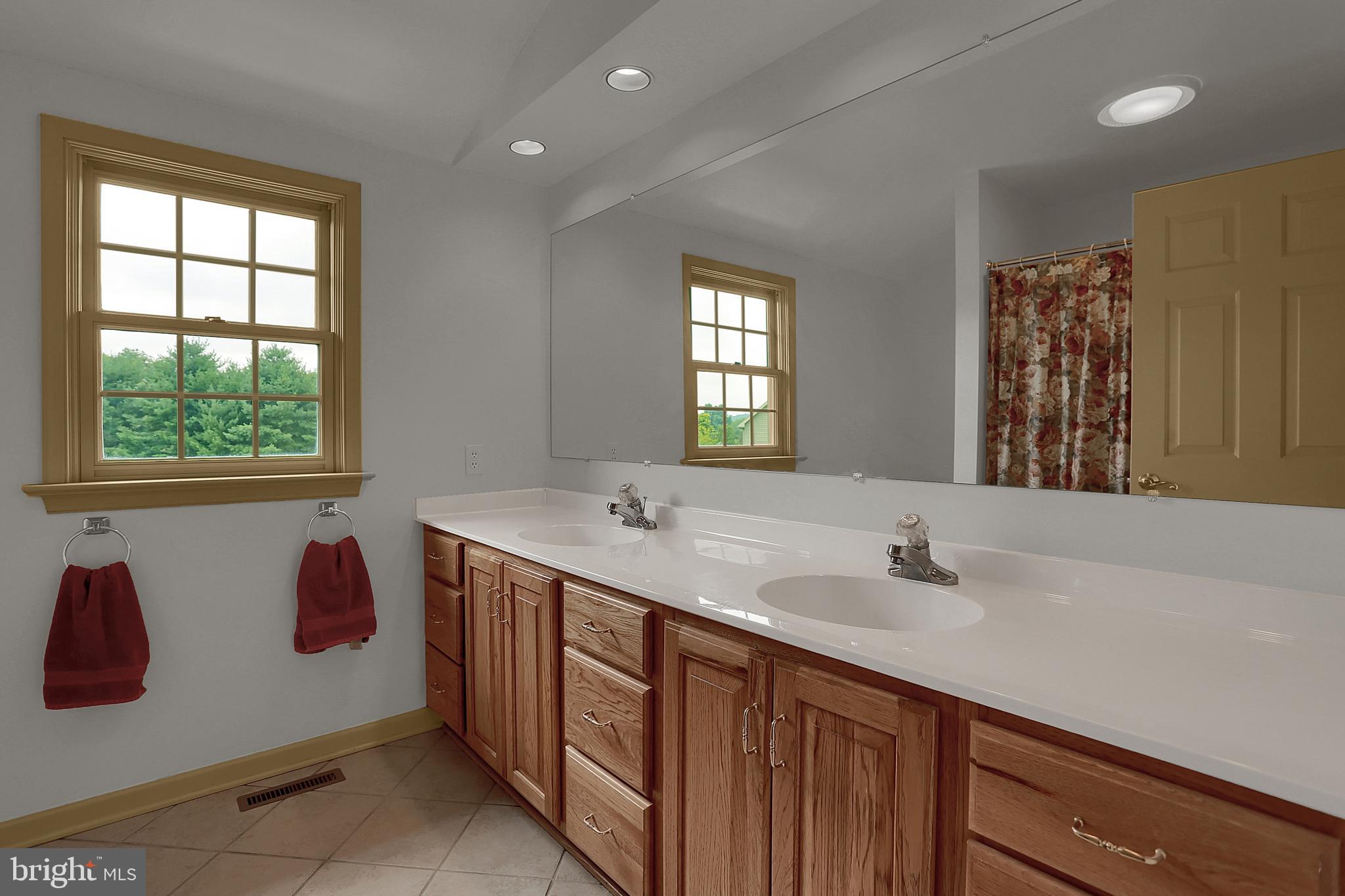 2 Fox Run Road Hummelstown, PA 17036 - Photo 32 of 39 Gallery Image 32