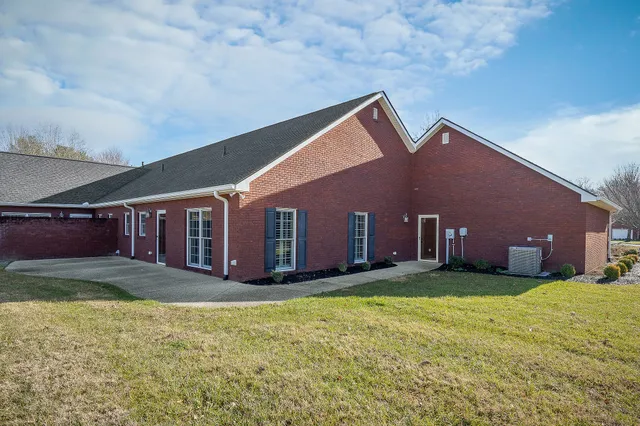 $2,500 | 237 Hickory Court, McMinnville, TN 37110