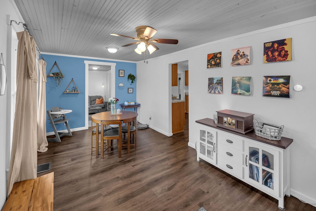 7885 West Wood Street Decatur, IL 62522 - Photo 5 of 27 Gallery Image 5
