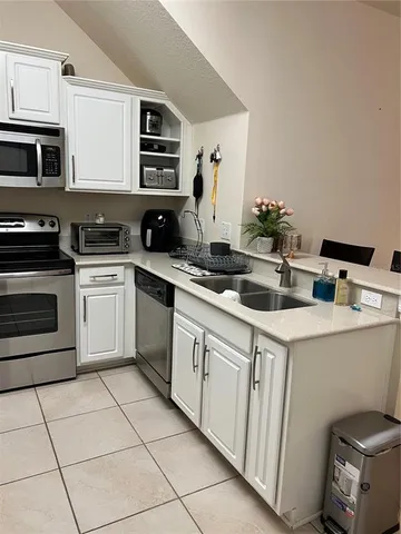 $2,950 | Undisclosed Address, Windermere, FL 34786