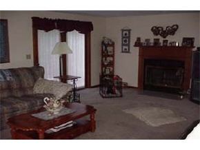 97 Little Mill Road Sandown, NH 03873 - Photo 3 of 7