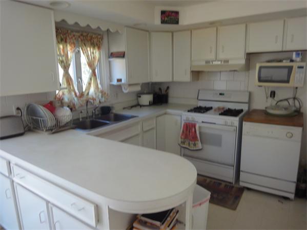 14 Hampden Road East Longmeadow, MA 01028 - Photo 6 of 20 Gallery Image 6