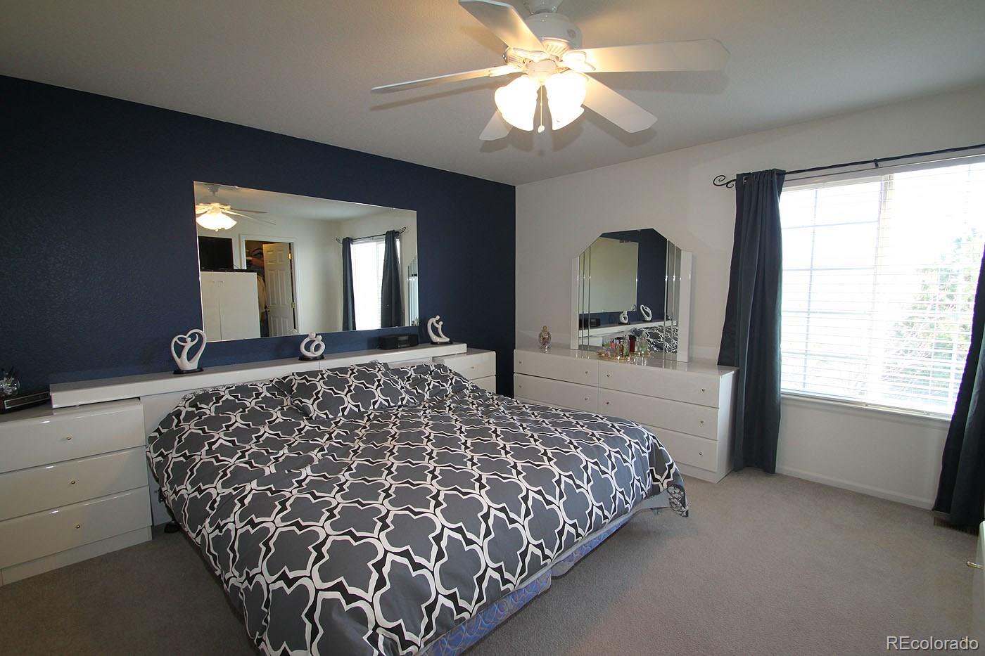 9972 Strathfield Lane Highlands Ranch, CO 80126 - Photo 11 of 26 Gallery Image 11
